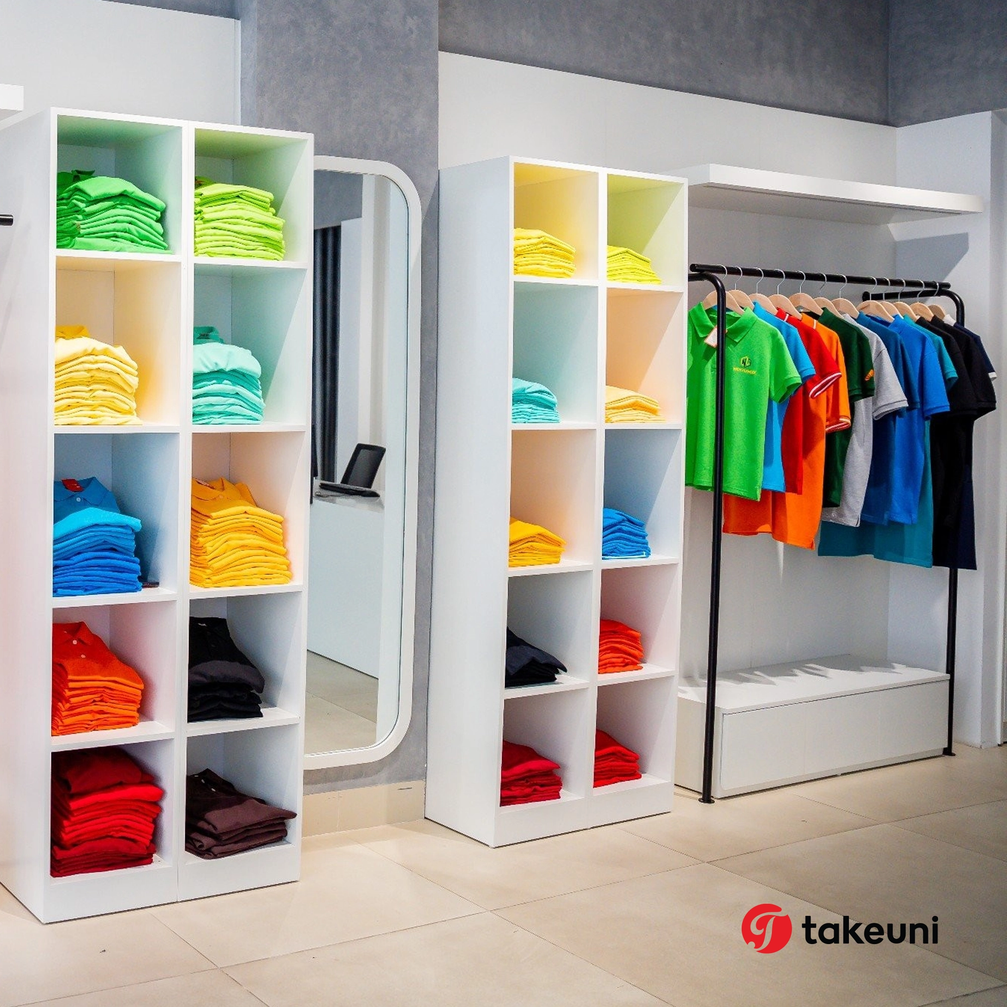 TAKEUNI SHOWROOM