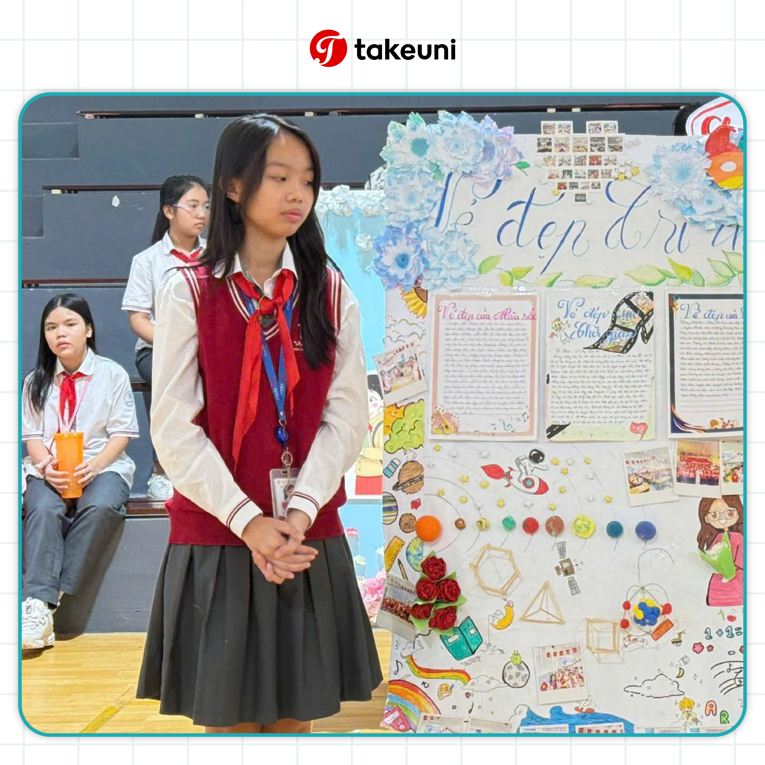 Cận cảnh áo Gile đỏ